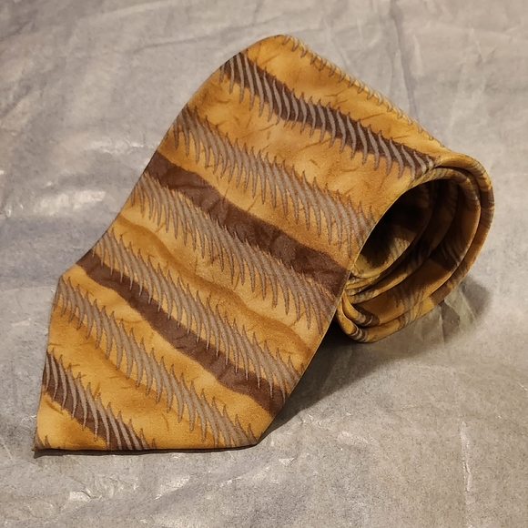 Dockers Khakis Men's Silk Neck Tie Beige/Brown /Gray - Picture 5 of 5